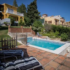 villa-la-tuna.es-andalucia.com/